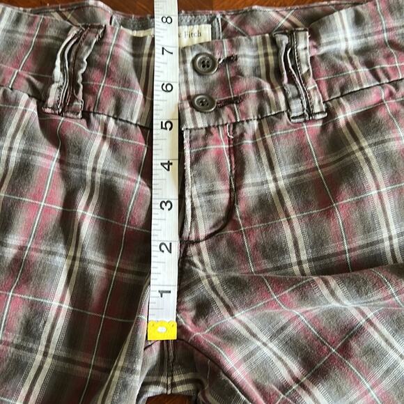 Abercrombie & Fitch Size 0 Plaid Bermuda Shorts with cuffs Preppy Long - Picture 6 of 8